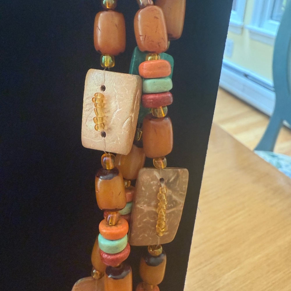 Multicolor Beaded Necklace - Picture 3 of 5